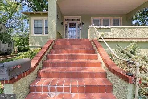 Exterior - 5606 Hilltop Ave, Baltimore, MD 21206 photo 3 of 6