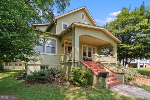 Exterior - 5606 Hilltop Ave, Baltimore, MD 21206 photo 2 of 6