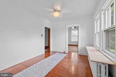 Entry Way - 5606 Hilltop Ave, Baltimore, MD 21206 photo 15 of 19