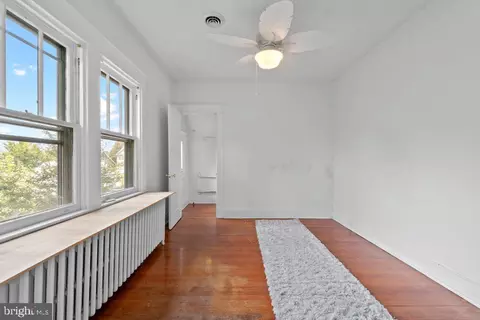 Bedroom - 5606 Hilltop Ave, Baltimore, MD 21206 photo 2 of 3