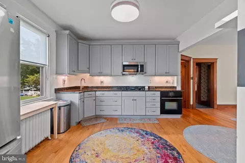 Kitchen - 5606 Hilltop Ave, Baltimore, MD 21206 photo 3 of 5