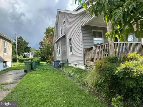 2821 Hemlock Ave, Baltimore, MD 21214 photo 3