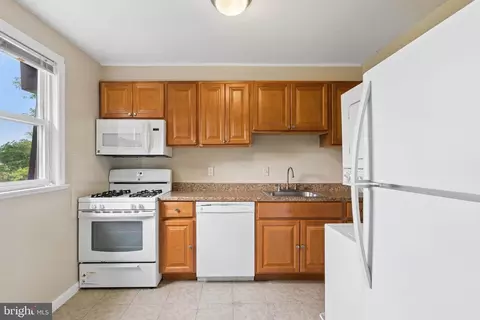Kitchen - 6431 Walther Ave #E, Baltimore, MD 21206 photo 2 of 2