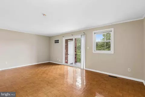 Living - 6431 Walther Ave #E, Baltimore, MD 21206 photo 4 of 4