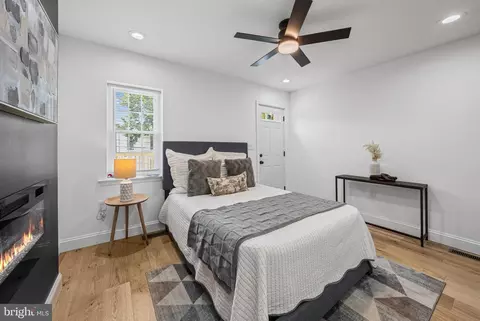 Bedroom - 700 Belgian Ave, Baltimore, MD 21218 photo 2 of 5