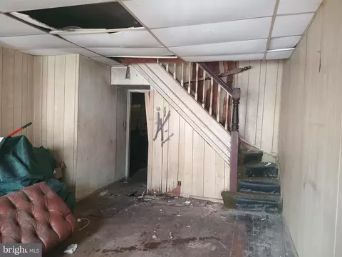 Entry Way - 709 Appleton St, Baltimore, MD 21217 photo 1 of 6