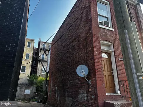 2022 Booth St, Baltimore, MD 21223 photo 4