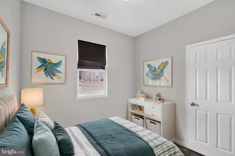 Bedroom - 2804 Ruscombe Ln, Baltimore, MD 21215 photo 2 of 4