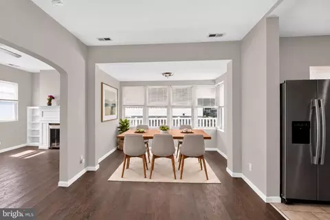 Dining - 2804 Ruscombe Ln, Baltimore, MD 21215 photo 1 of 1