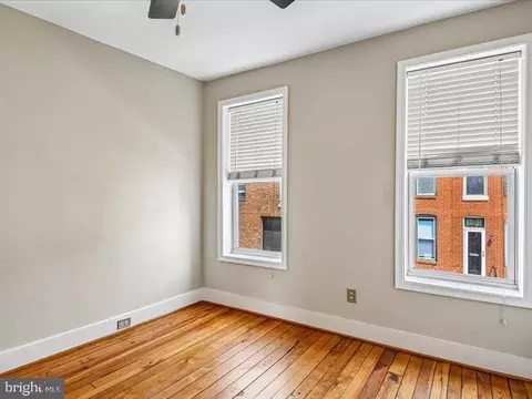 Bedroom - 1306 Marshall St, Baltimore, MD 21230 photo 1 of 6