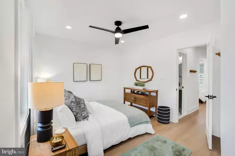 Bedroom - 1237 Hull St #1, Baltimore, MD 21230 photo 3 of 6