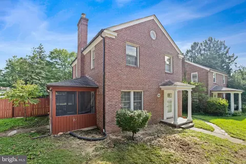Exterior - 900 E Belvedere Ave, Baltimore, MD 21212 photo 2 of 9