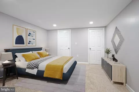 Bedroom - 900 E Belvedere Ave, Baltimore, MD 21212 photo 3 of 9