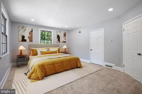 Bedroom - 900 E Belvedere Ave, Baltimore, MD 21212 photo 1 of 9