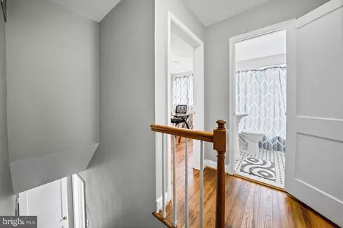 Entry Way - 4767 Shamrock Ave, Baltimore, MD 21206 photo 1 of 1