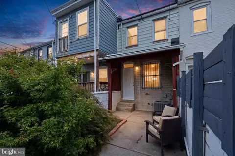 Exterior - 122 N Streeper St, Baltimore, MD 21224 photo 9 of 9