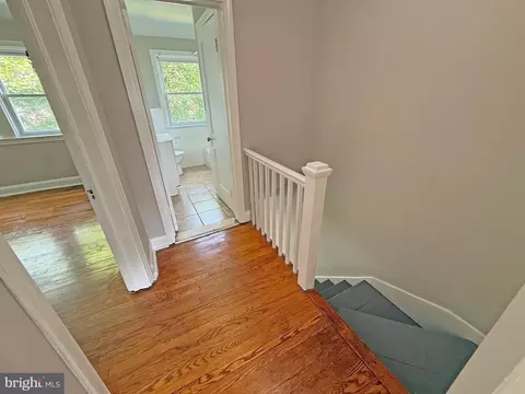 Entry Way - 615 Benninghaus Rd, Baltimore, MD 21212 photo 2 of 2