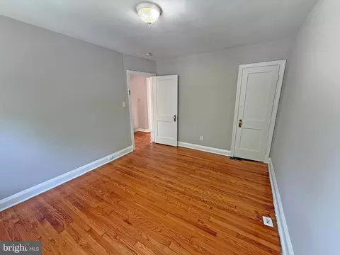 Bedroom - 615 Benninghaus Rd, Baltimore, MD 21212 photo 2 of 6