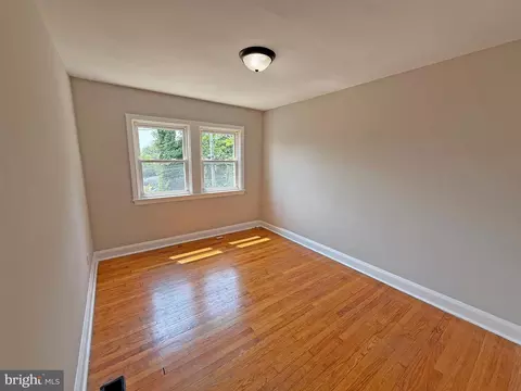 Bedroom - 615 Benninghaus Rd, Baltimore, MD 21212 photo 3 of 6