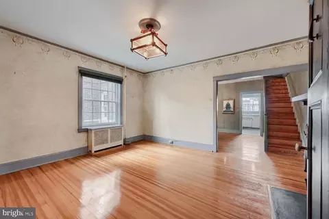Living - 3024 N Calvert St #CO-D5, Baltimore, MD 21218 photo 1 of 3