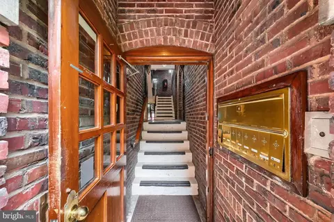 Entry Way - 3024 N Calvert St #CO-D5, Baltimore, MD 21218 photo 6 of 6