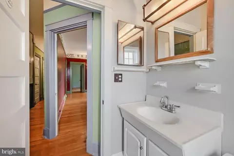 Entry Way - 3024 N Calvert St #CO-D5, Baltimore, MD 21218 photo 3 of 6