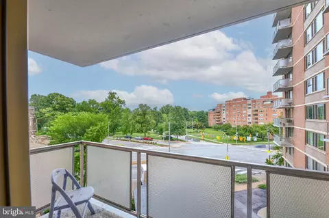 1 E University Pkwy #409, Baltimore, MD 21218