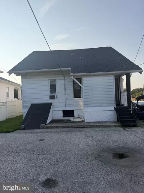 5904 Harford Rd, Baltimore, MD 21214 photo 4