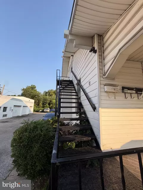5904 Harford Rd, Baltimore, MD 21214 photo 3