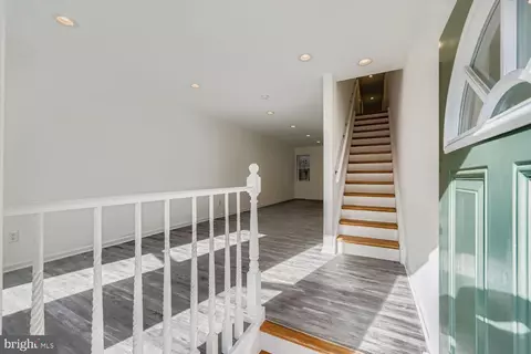 Entry Way - 1006 E 20th St, Baltimore, MD 21218 photo 1 of 4