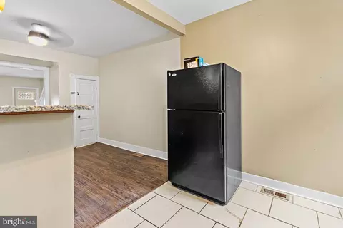 Entry Way - 1214 Dukeland St, Baltimore, MD 21216 photo 1 of 2