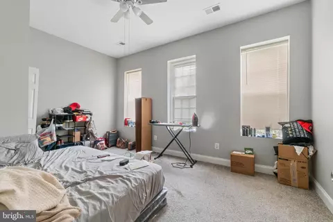 Bedroom - 2014 Mcculloh St, Baltimore, MD 21217 photo 4 of 4