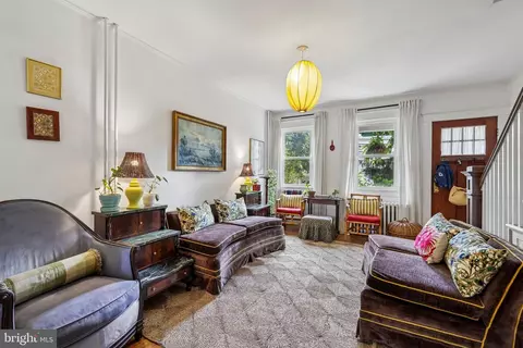 Living - 4212 Evans Chapel Rd, Baltimore, MD 21211 photo 1 of 2
