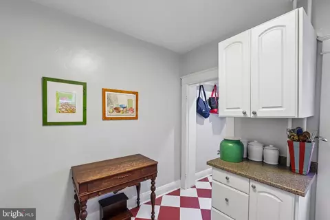 Entry Way - 4212 Evans Chapel Rd, Baltimore, MD 21211 photo 1 of 2