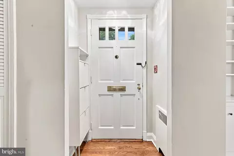 Entry Way - 4237 Wickford Rd, Baltimore, MD 21210 photo 1 of 1