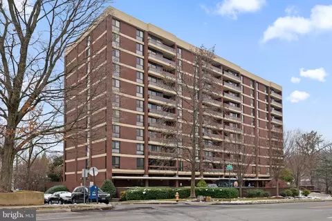4100 N Charles St #1001, Baltimore, MD 21218