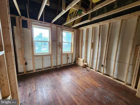 Bedroom - 4907 Edgemere Ave, Baltimore, MD 21215 photo 1 of 1