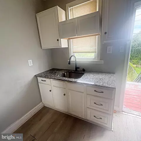 Kitchen - 4945 Edgemere Ave, Baltimore, MD 21215 photo 1 of 1