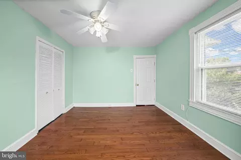 Bedroom - 1016 Pine Heights Ave, Baltimore, MD 21229 photo 8 of 8