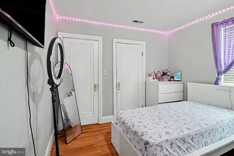 Bedroom - 3308 Beverly Rd, Baltimore, MD 21214 photo 1 of 3