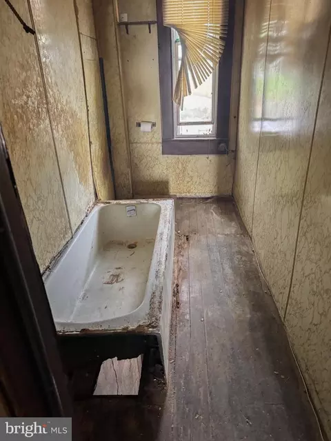 2544 Frederick Ave, Baltimore, MD 21223 photo 7