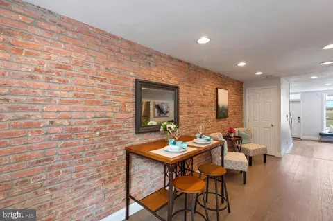 Entry Way - 1708 Latrobe St, Baltimore, MD 21202 photo 1 of 4