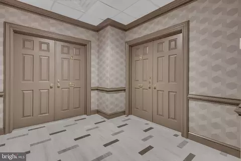 Entry Way - 10 E Lee St #2408, Baltimore, MD 21202 photo 6 of 16
