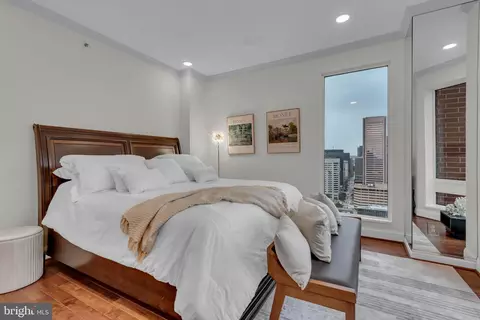 Bedroom - 10 E Lee St #2408, Baltimore, MD 21202 photo 6 of 7