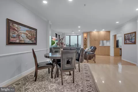 Dining - 10 E Lee St #2408, Baltimore, MD 21202 photo 1 of 2