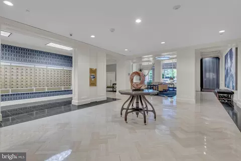 Entry Way - 10 E Lee St #2408, Baltimore, MD 21202 photo 2 of 16