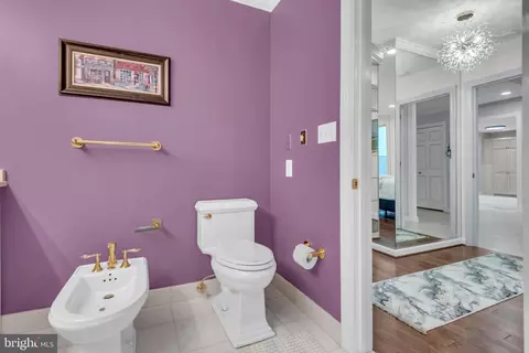 Bath - 10 E Lee St #2408, Baltimore, MD 21202 photo 2 of 4