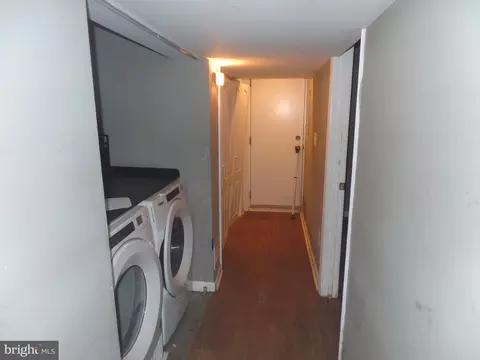 Entry Way - 5611 Elderon Ave, Baltimore, MD 21215 photo 4 of 4