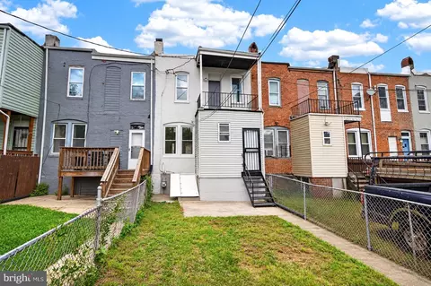 Exterior - 4960 Edgemere Ave, Baltimore, MD 21215 photo 2 of 5