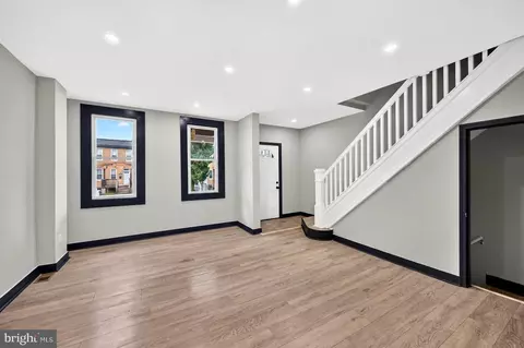 Living - 4960 Edgemere Ave, Baltimore, MD 21215 photo 1 of 2